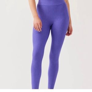 Outdoor Voices Thrive 7/8 Legging Size S NWT